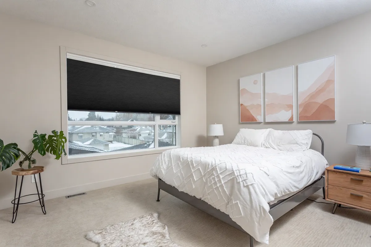 Cordless Blackout Honeycomb Shades - Bedroom honeycomb